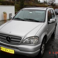 Mercedes Benz ML 270 CDI [Solgt]