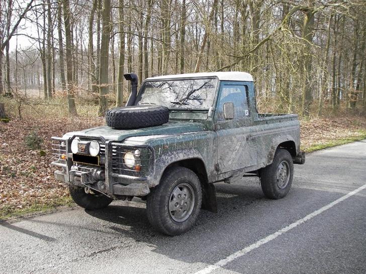 Land Rover Defender 90 (SOLGT) - Årrgh! endnu en bilvask. billede 3