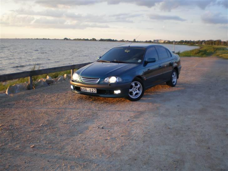 Toyota Avensis sol... SOLGT billede 2