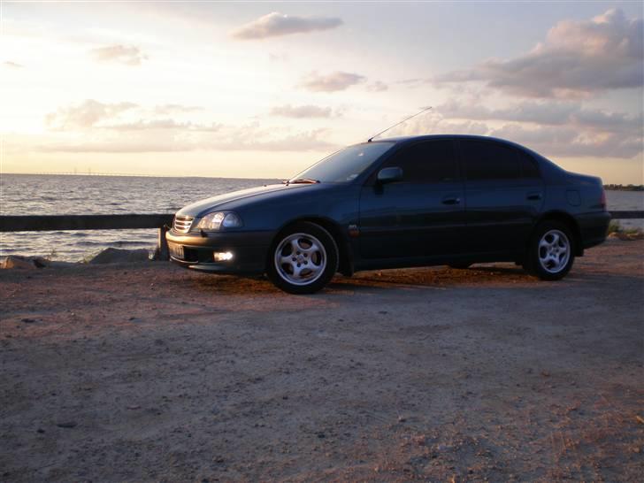 Toyota Avensis sol... SOLGT billede 3