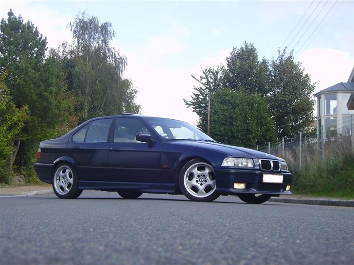 BMW 320i Sedan  - Et gammelt billed jeg fandt frem billede 6
