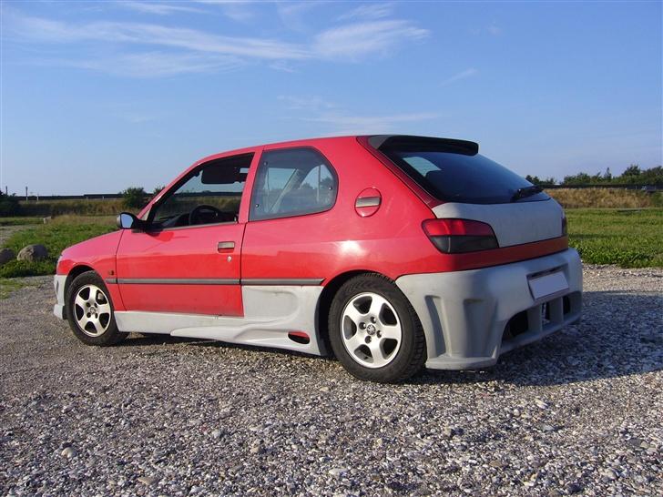 Peugeot 306 R.I.P. - Under opbygning billede 7