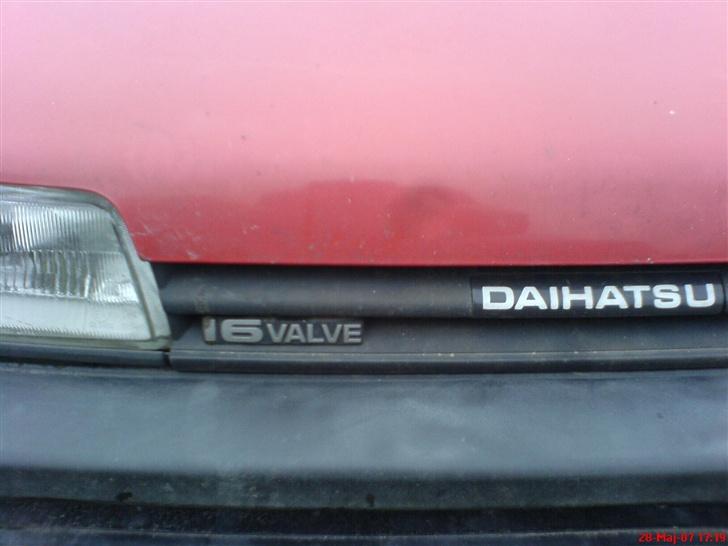 Daihatsu Charade - SKROTTET - Det er noget der rykker billede 5