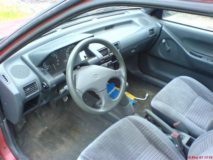 Daihatsu Charade - SKROTTET - Skal rengøres billede 7