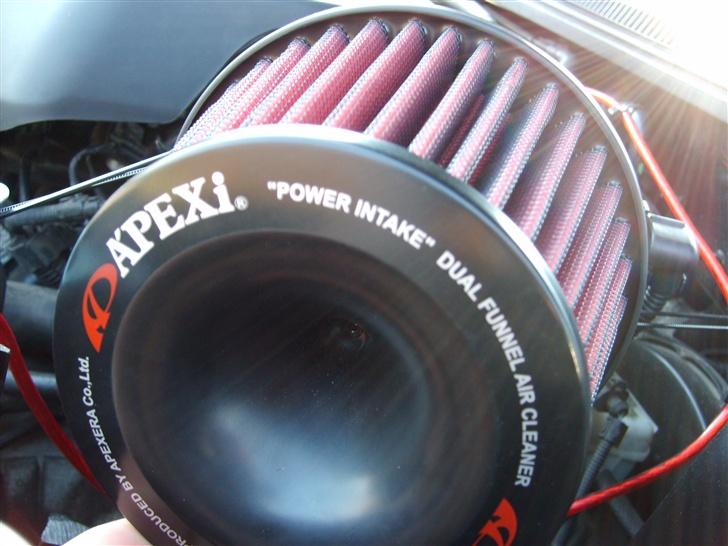 VW Golf 4  - Apexi TørLuftfilter:) billede 3