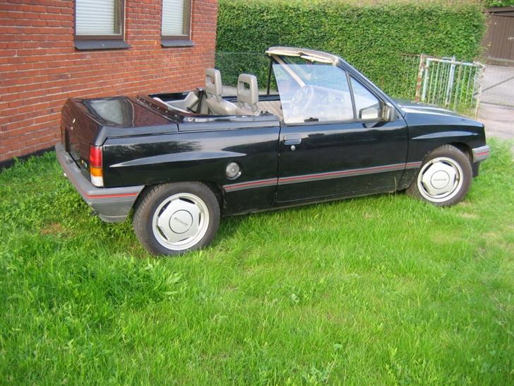 Opel corsa a cabriole billede 4