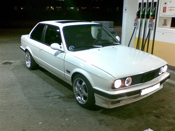 BMW E30 *SOLGT* billede 19