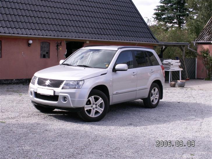 Suzuki Grand Vitara GLX - Sys selv det er et super godt billede;) billede 3
