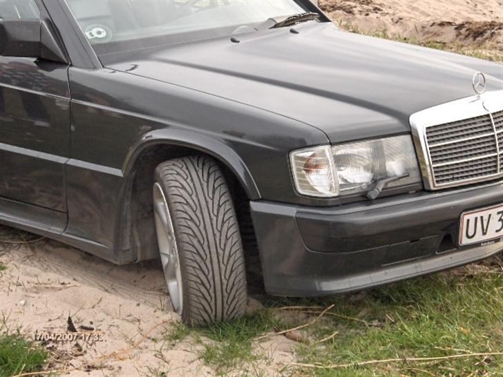 Mercedes Benz 190 E 2,3 16v Solgt. billede 10