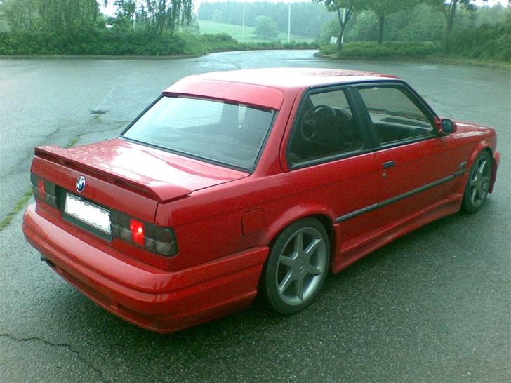 BMW 320i E30 SOLGT billede 13