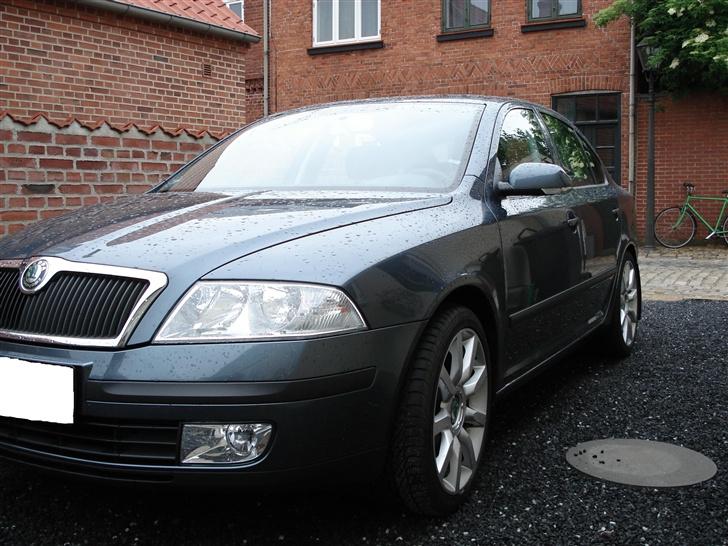 Skoda Octavia II *SOLGT* billede 1