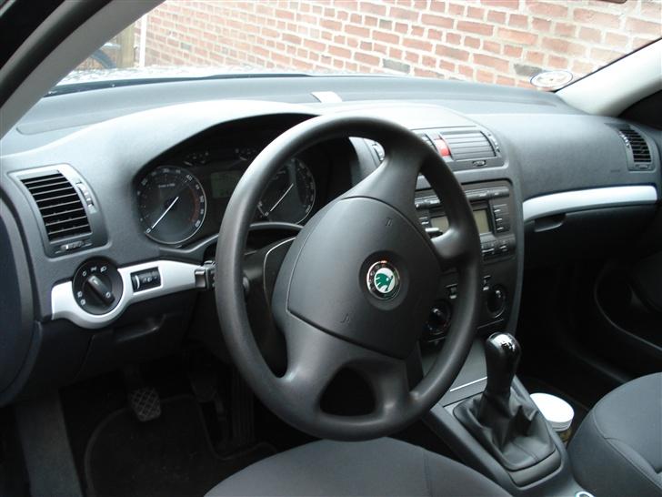 Skoda Octavia II *SOLGT* billede 2