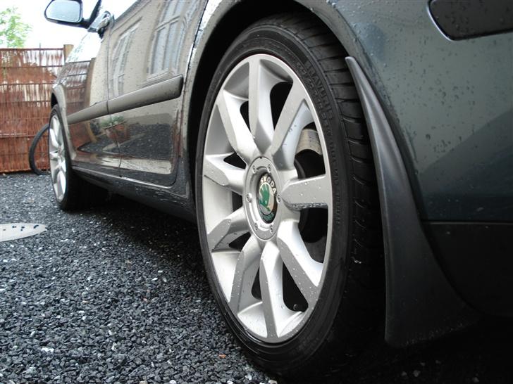 Skoda Octavia II *SOLGT* billede 3