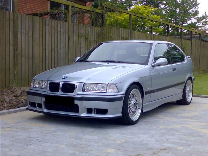BMW 323ti *solgt* billede 18