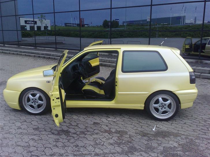 VW Golf 3 VR6 2.8 CC *SOLGT* billede 3