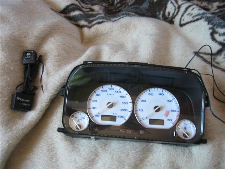 VW golf 3 (solgt) - plasma urskiver, ser sku fedt ud :) billede 10