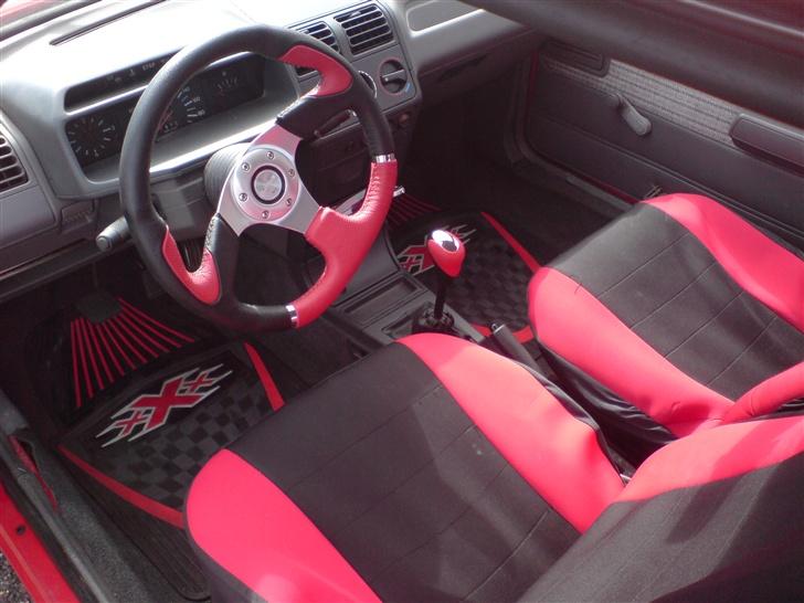 Peugeot 205 - sådan ser den ud nu indvendigt billede 5