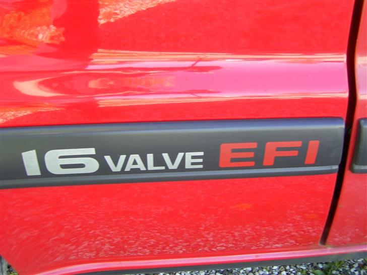 Daihatsu Charade Skrottet:( billede 5