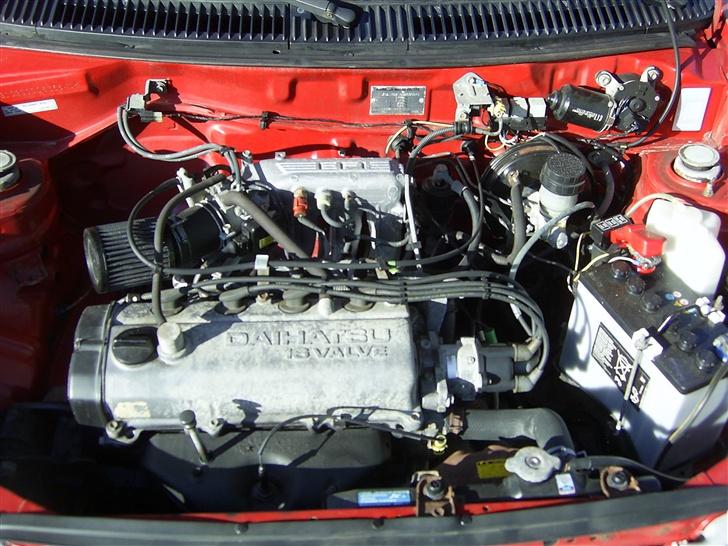 Daihatsu Charade Skrottet:( billede 10