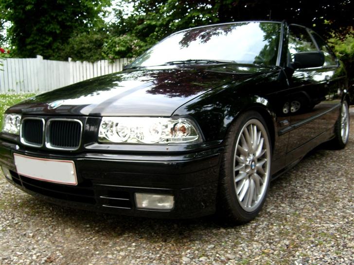 BMW 316i Compact *SOLGT* billede 6