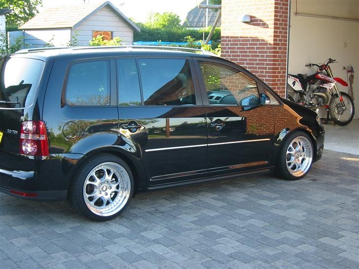 VW touran solgt billede 1