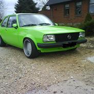 Opel ascona b solgt