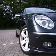 Mercedes Benz E 320 CDI solgt