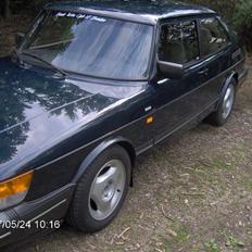 Saab 900 T16