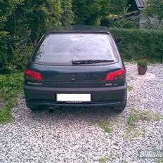 Peugeot 306