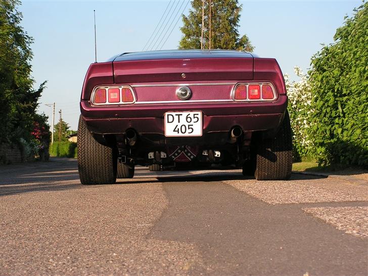 Ford Mustang "Nemesis" - Sådan ser den ud med de brede på ! billede 13