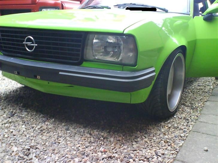 Opel ascona b solgt billede 8