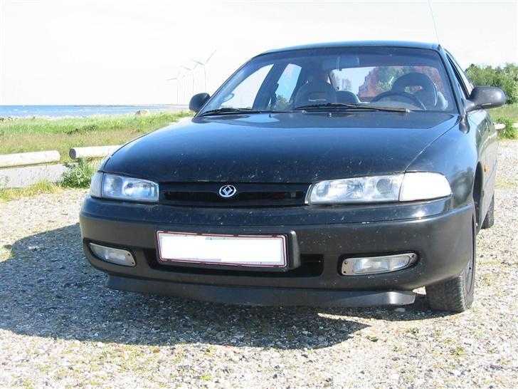 Mazda 626 Kombi Copue SOLGT - Så kan man se underlæben  billede 3