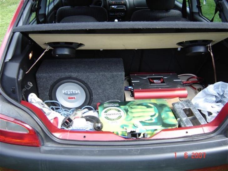 Citroën saxo solgt billede 13
