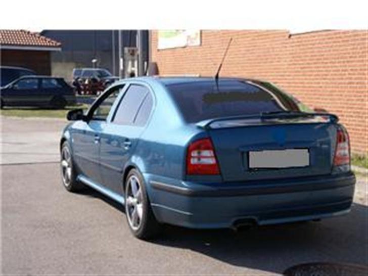 Skoda Octavia - Octaviaén set fra siden... billede 4