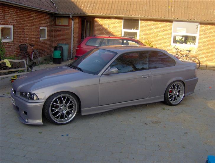 BMW E36 330i billede 4