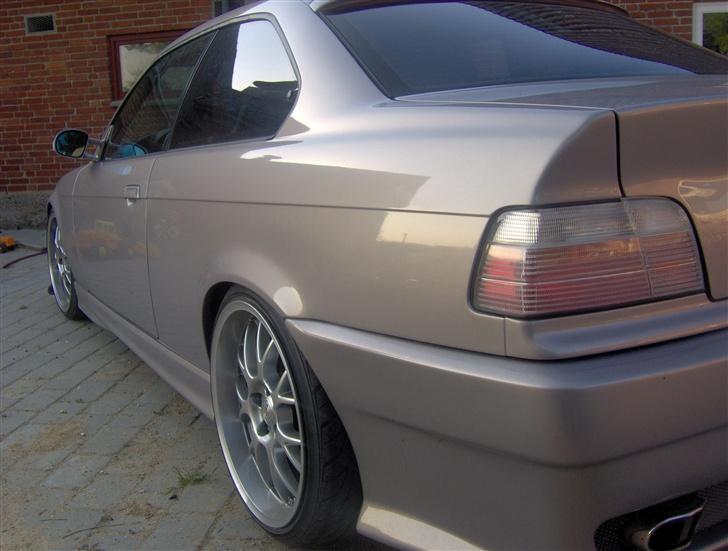 BMW E36 330i billede 5