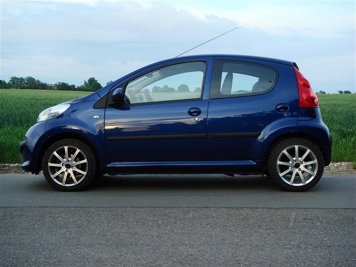 Peugeot 107 Trendy 5d billede 14