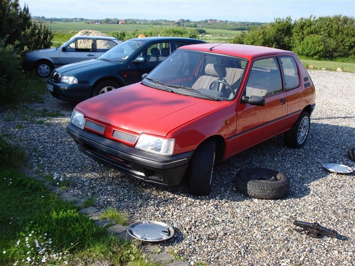 Peugeot 205 Solgt billede 1
