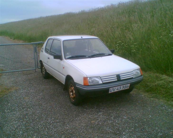 Peugeot 205 Junior billede 4