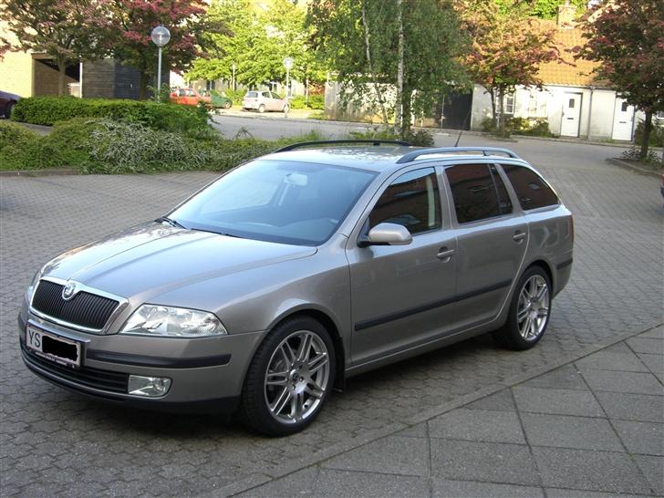 Skoda Octavia Combi - SOLGT - billede 1