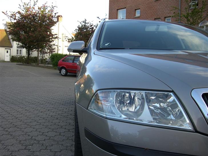 Skoda Octavia Combi - SOLGT - billede 2