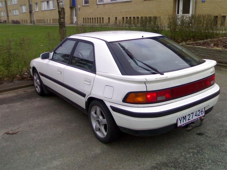 Mazda 323F BG -- solgt -- billede 1