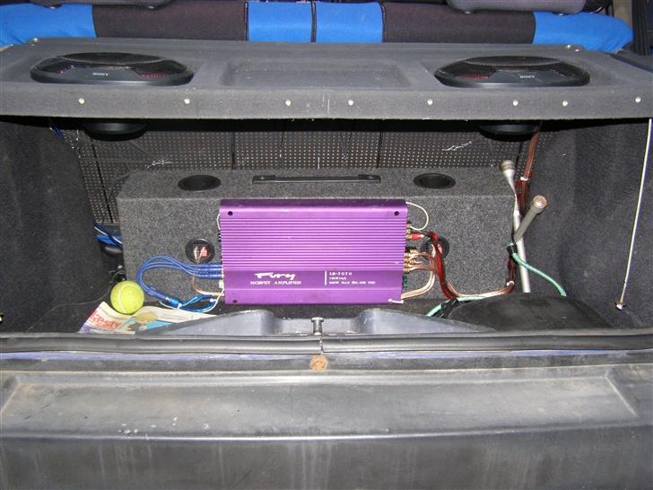 Skoda favorit 135lx **SOLGT** - der er ikke plads til øllet ...snøft billede 7