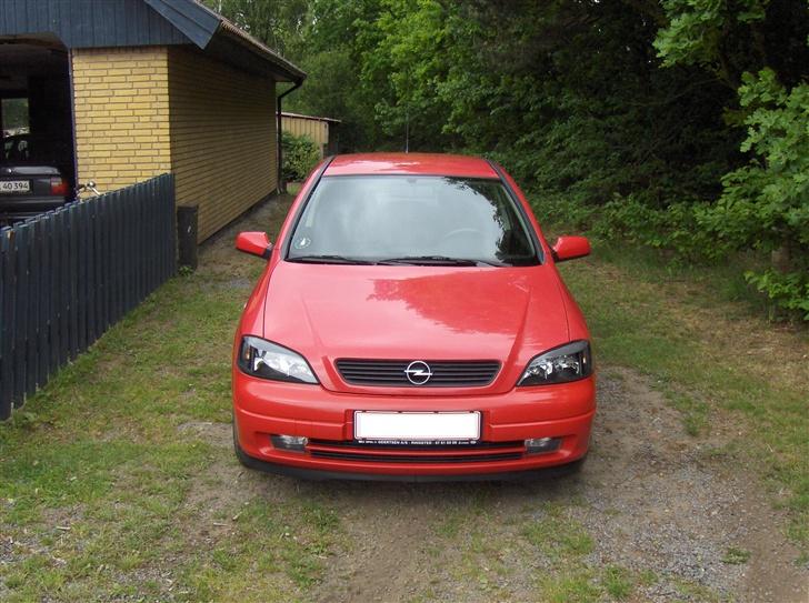 Opel Astra 2,0 16V Sport billede 1