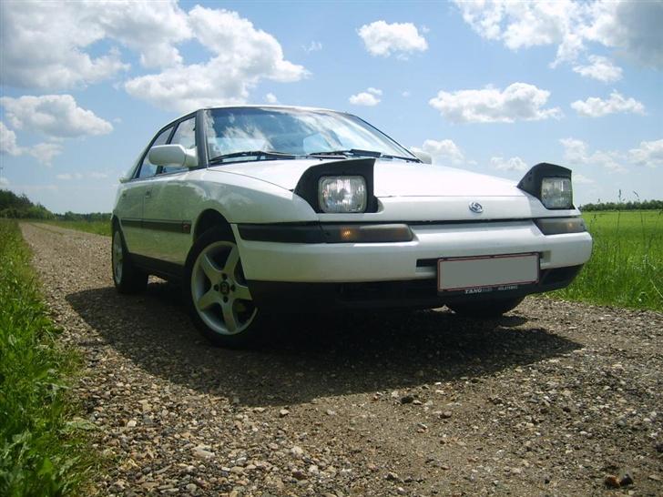 Mazda 323F BG -- solgt -- billede 13
