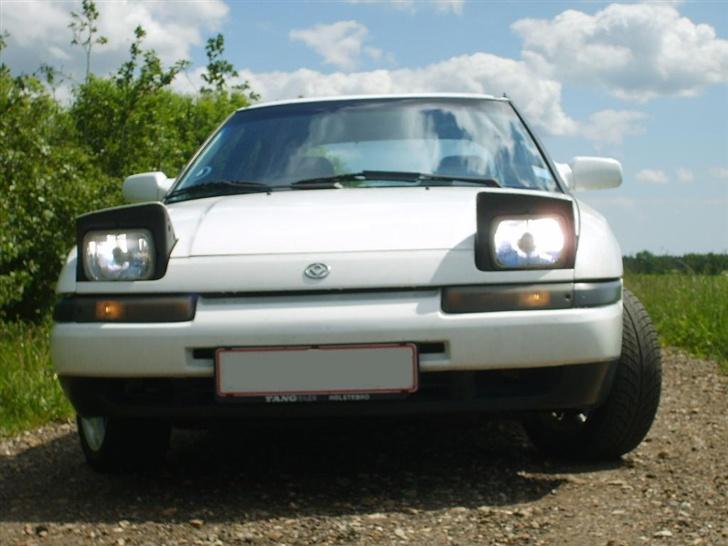 Mazda 323F BG -- solgt -- billede 14