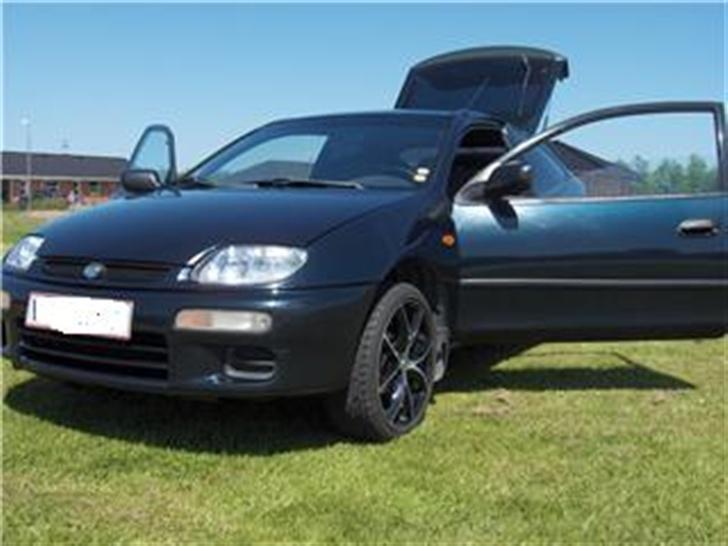 Mazda 323c  billede 7
