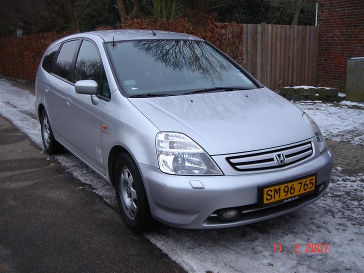 Honda stream solgt billede 9