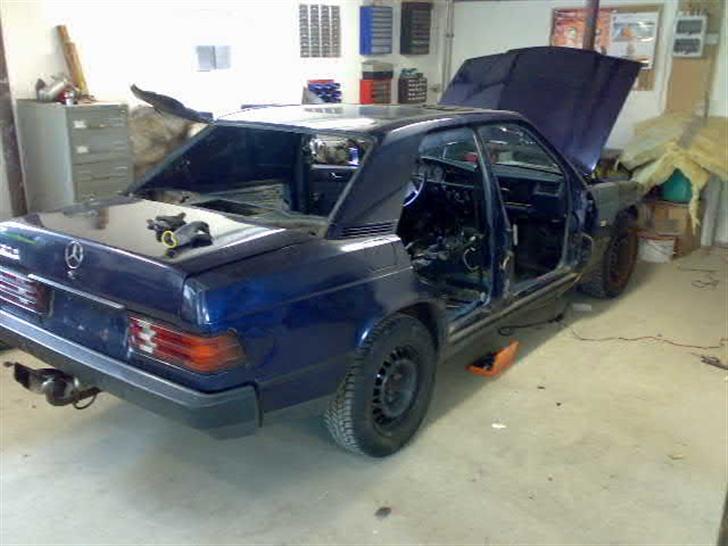 Mercedes Benz 2.0 8v (solgt) billede 10