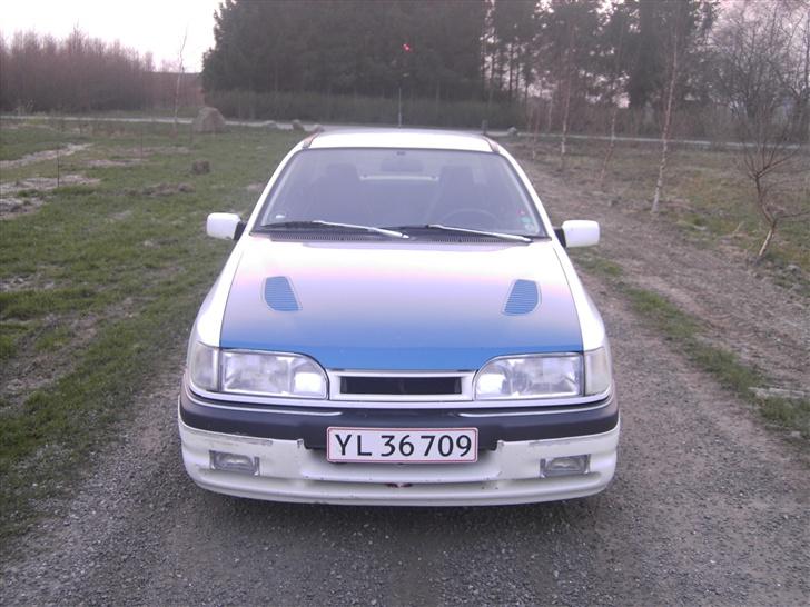 Ford sierra 2.0 doch =skrottet billede 2